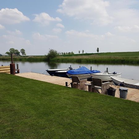 Bed en breakfast Uitrust Lauwerzijl Eksteriør billede