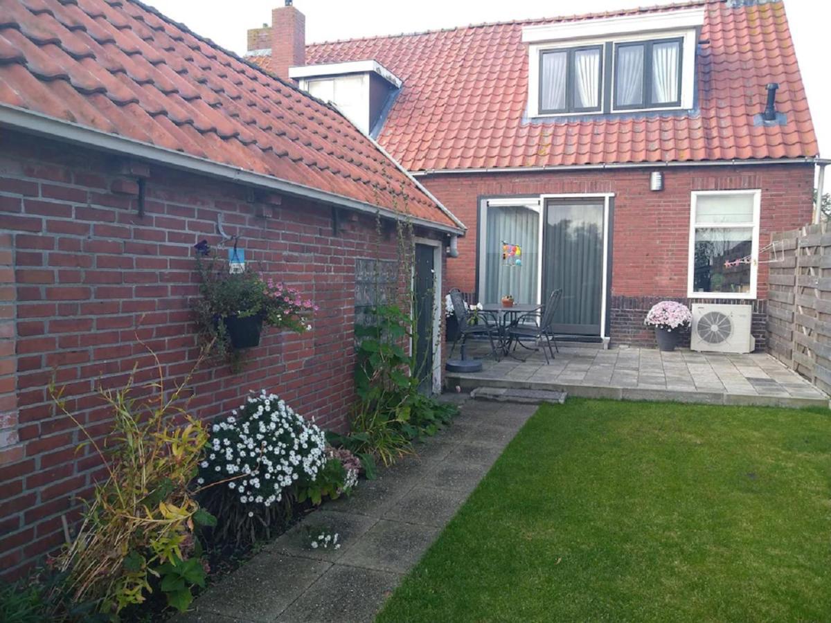 Bed en breakfast Uitrust Lauwerzijl Eksteriør billede